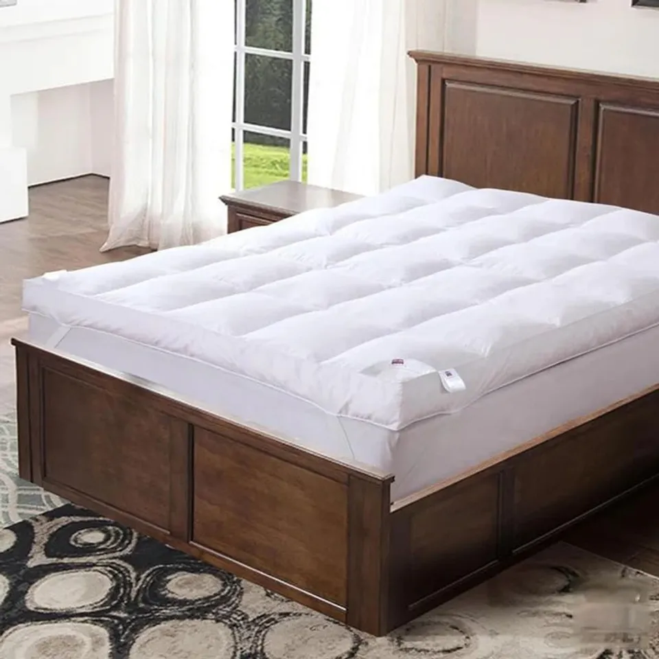 PREMIUM GOOSE FEATHER - DOWN MATTRESS TOPPER (135 X 190CM) - WHITE