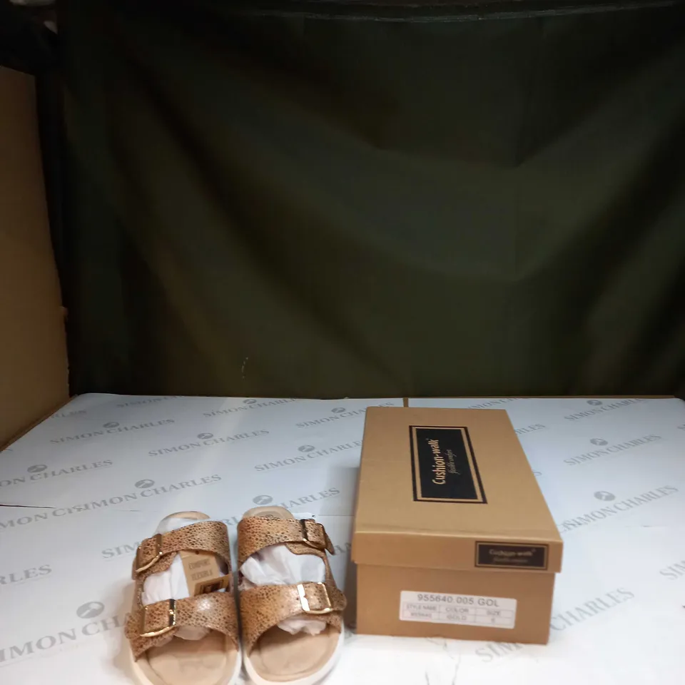 CUSHION WALK 2 STRAP SANDAL IN GOLD