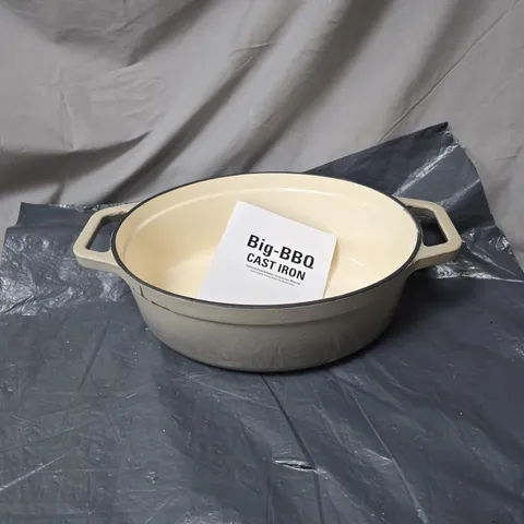 BIG BBQ CAST IRON COOKWARE. BOXED