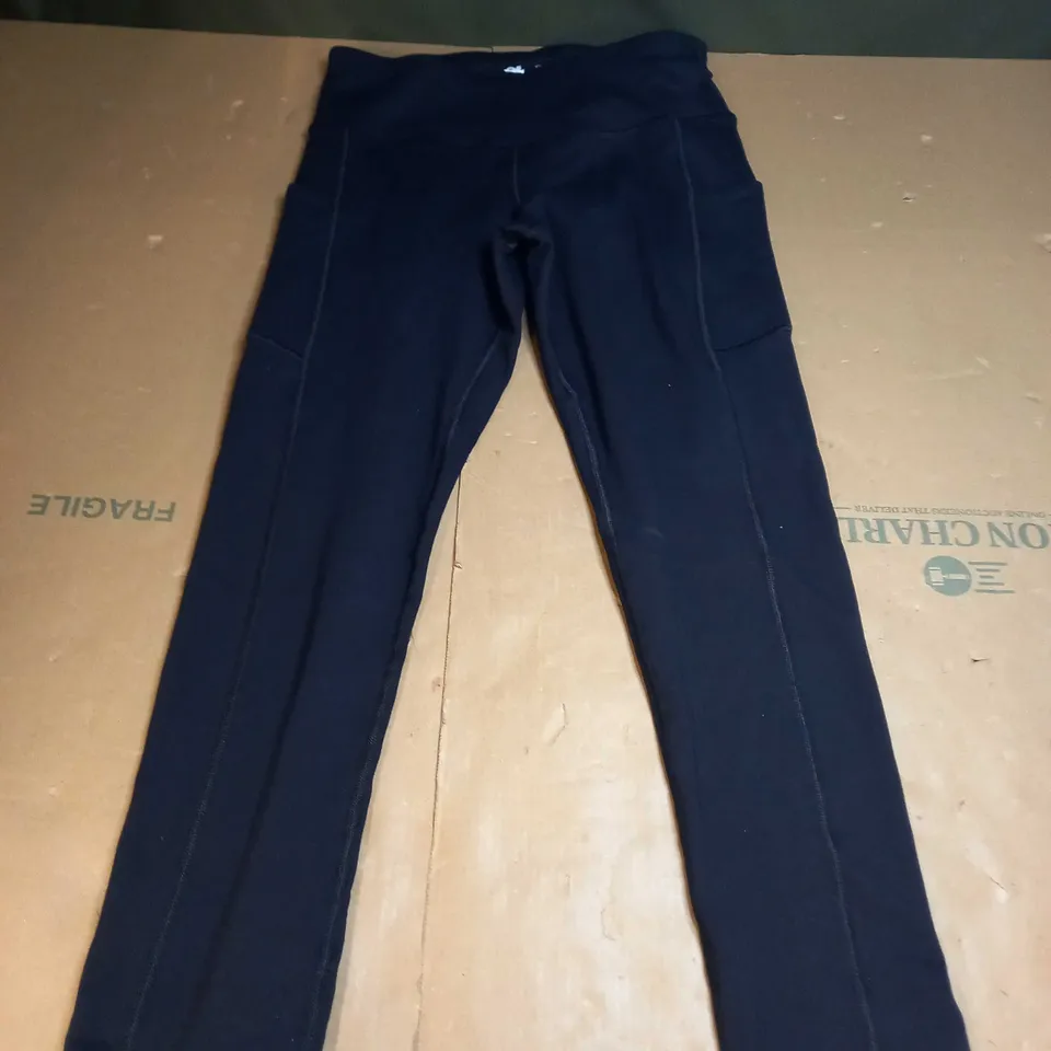 IUGA WORKOUT LEGGINGS SIZE M