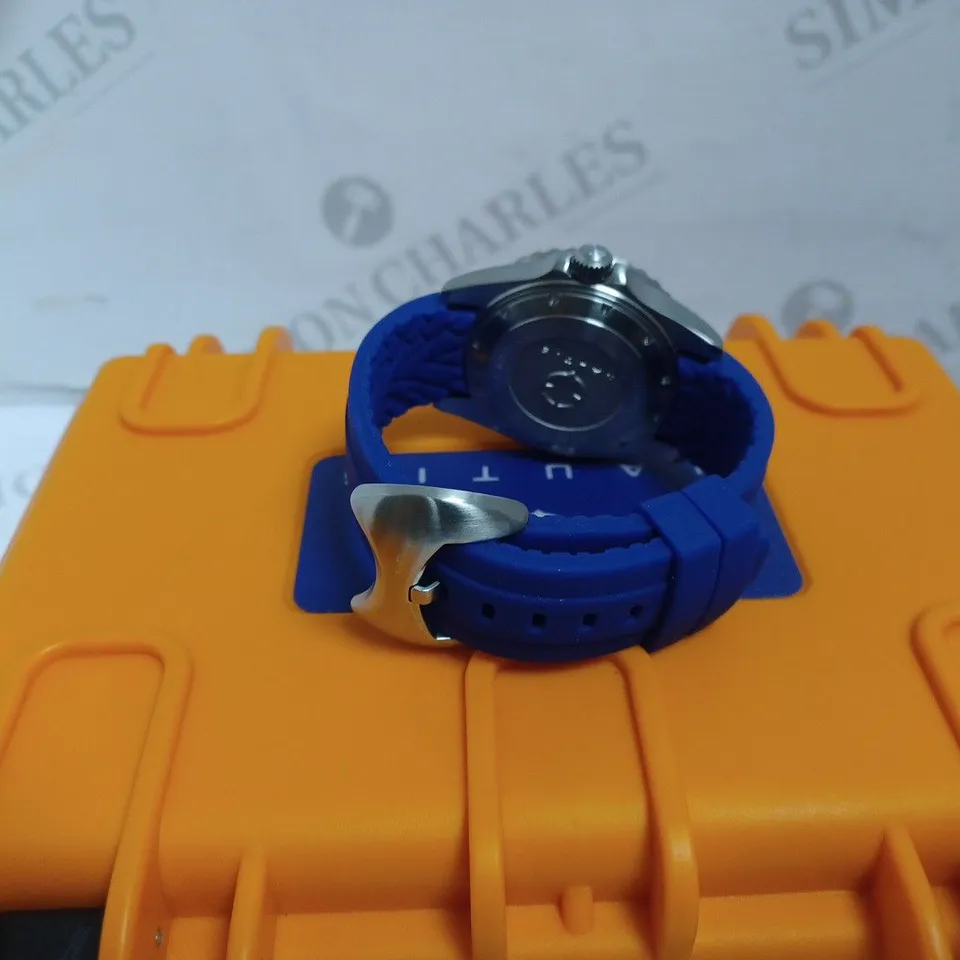 BOXED NAUTIS INTERCEPTOR WATCH - SWISS MOVEMENT - STAINLESS STEEL FACE - RUBBER STRAP, STAINLESS STEEL STRAP - WATER RESISTANT 50 ATM - DATE DIAL. 