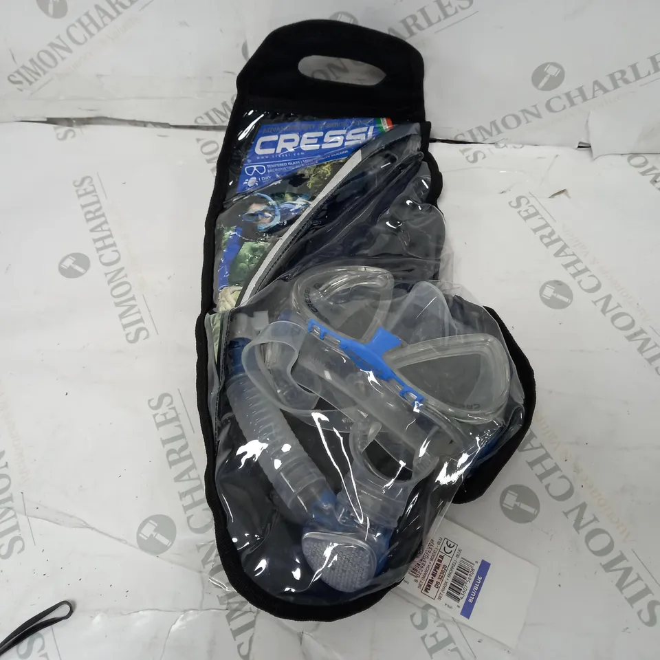 CRESSI SNORKEL SET IN BLUE