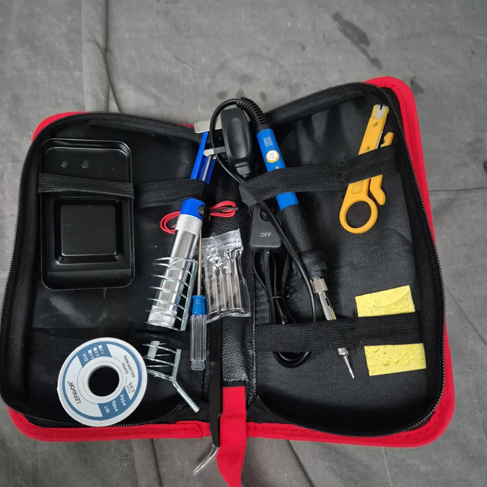 UNBRANDED SOLDER SET WITH ACCESSORIES & CASE 