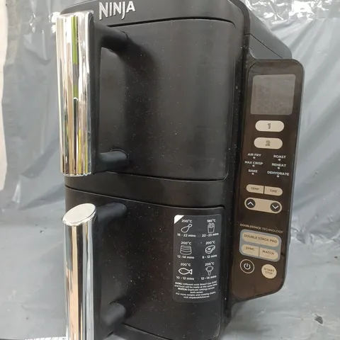 BOXED NINJA DOUBLE STACK 2-DRAWER AIR FRYER 7.6L