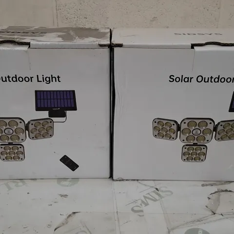 LOT OF 2 SOLAR OUTDOOR LIGHTS