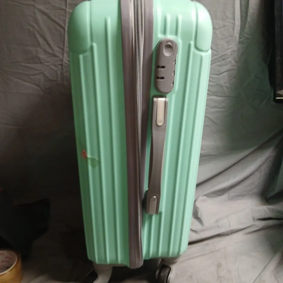 UNBRANDED MINT GREEN WHEELED HARD SHELL SUITCASE