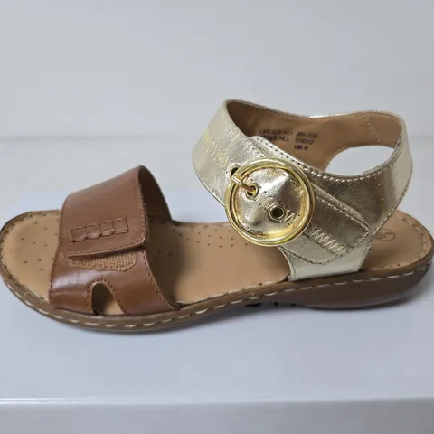 BOXED LEATHER COLLECTION NATASHA SANDALS, GOLD - SIZE 6