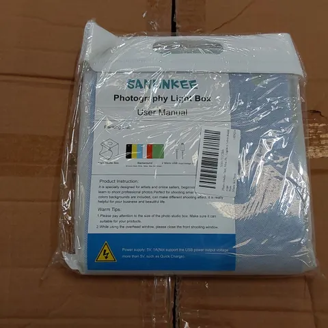 BOX OF APPROXIMATELY 40 X SANKINKEE PHOTOGRAPHY LIGHT BOXES