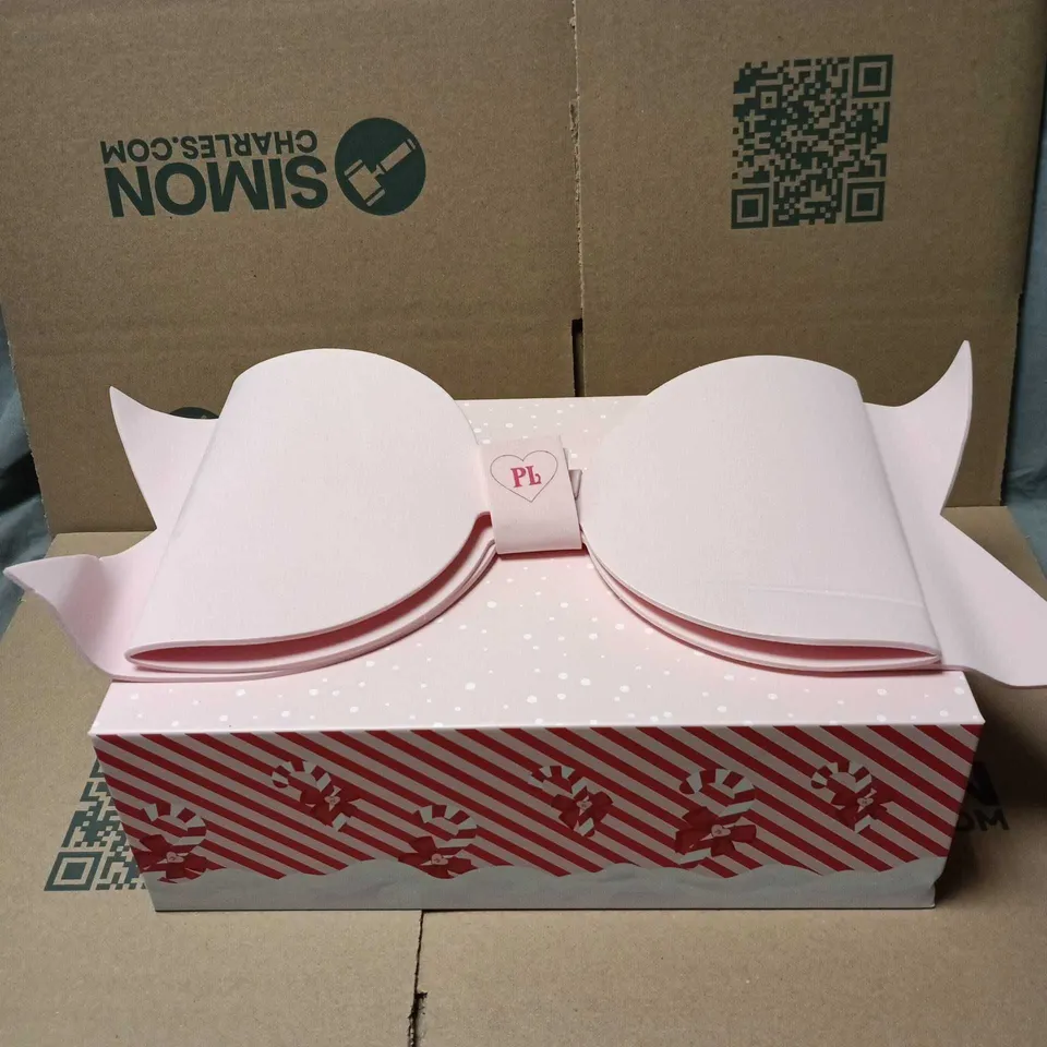 PLOUISE 5 ITEM GIFT SET TO INCLUDE BAD BITCH ENERGY CHERRY BAKEWELL, STRETCHY BODY SCRUB ETC