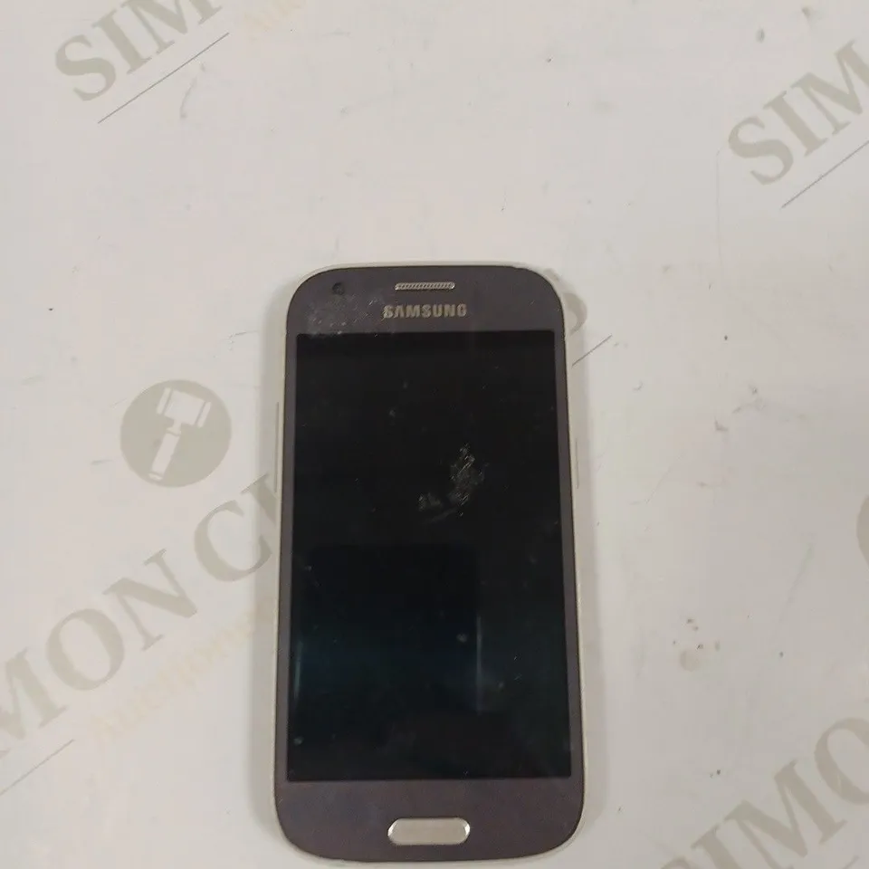 SAMSUNG - UNKNOWN MODEL 