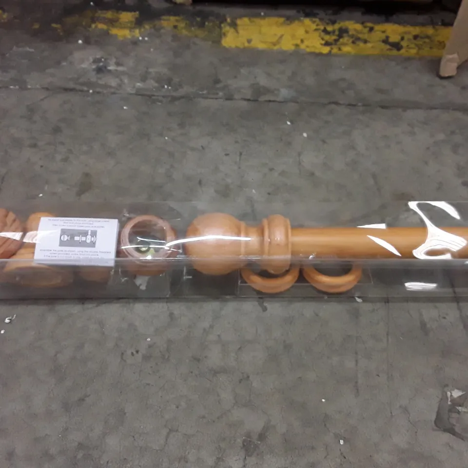 BOXED TARTAGLIA CASTANOPSIS 2.8M CURTAIN POLE SET