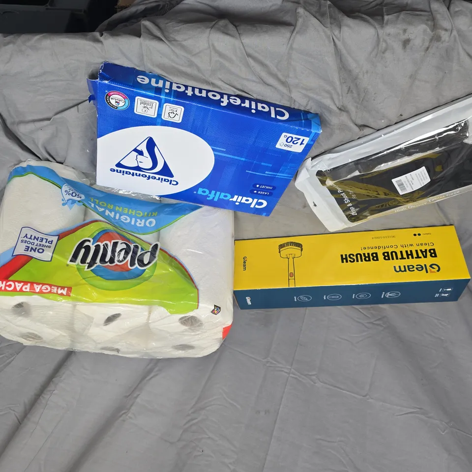 BOX OF ASSORTED HOUSEHOLD ITEMS – APPROXIMATELY 15 ITEMS