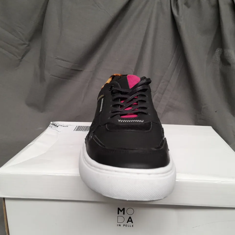 BOXED PAIR OF MODA IN PELLE BELGRAVE BLACK SEQUIN TRAINERS - SIZE 6