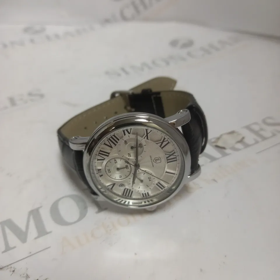 MENS LOUIS LACOMBE CHRONOGRAPH WATCH – TEXTURED ROMAN NUMERAL DIAL – LEATHER STRAP 