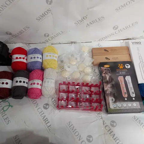APPROXIMATELY 10 ASSORTED HOUSEHOLD ITEMS TO INCLUDE VINO WINE CHILLER STICK, PAINTBOX YARNS, AND BANKSIDE PENS ETC.