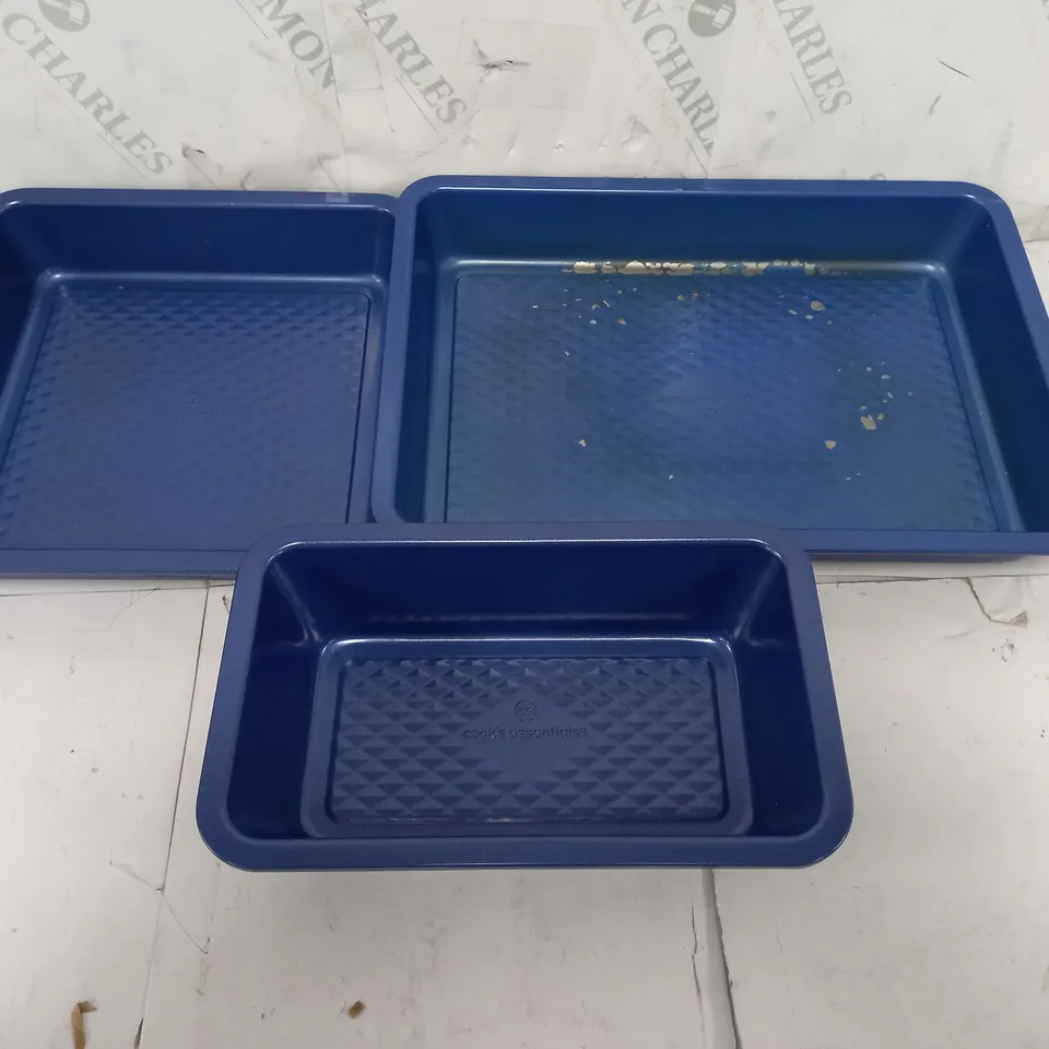 COOK'S ESSENTIALS NON STICK 3 PIECE BAKING SET