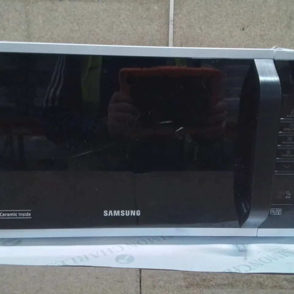 SAMSUNG MICROWAVE