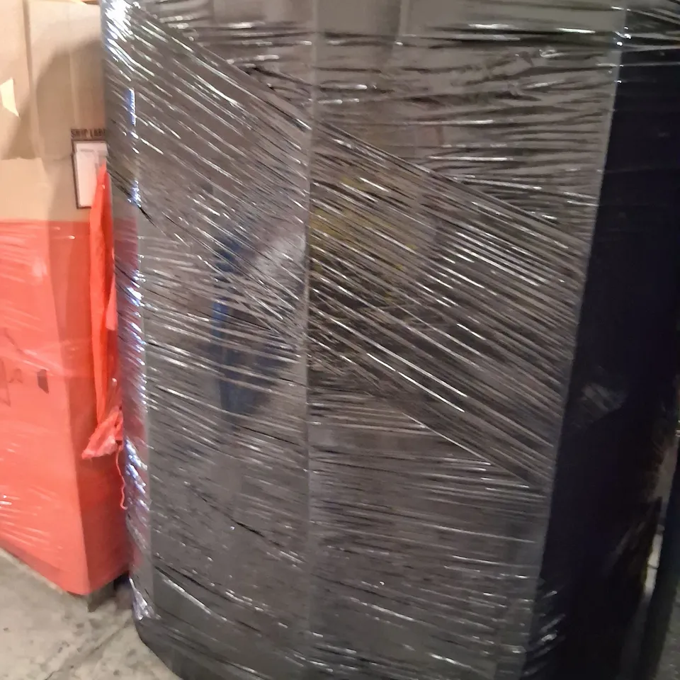 PALLET CONSISTING OF A LARGE QUANTITY OF ASSORTED HOUSEHOLD AND ELECTRICAL PRODUCTS AND ACCESSORIES TO INCLUDE;