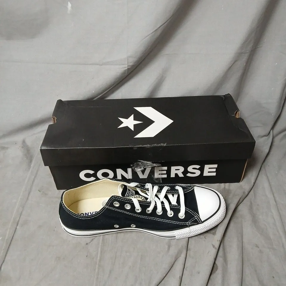 CONVERSE CHUCK TAYLOR ALL STAR LOW-TOP SNEAKERS – BLACK - SIZE UK11