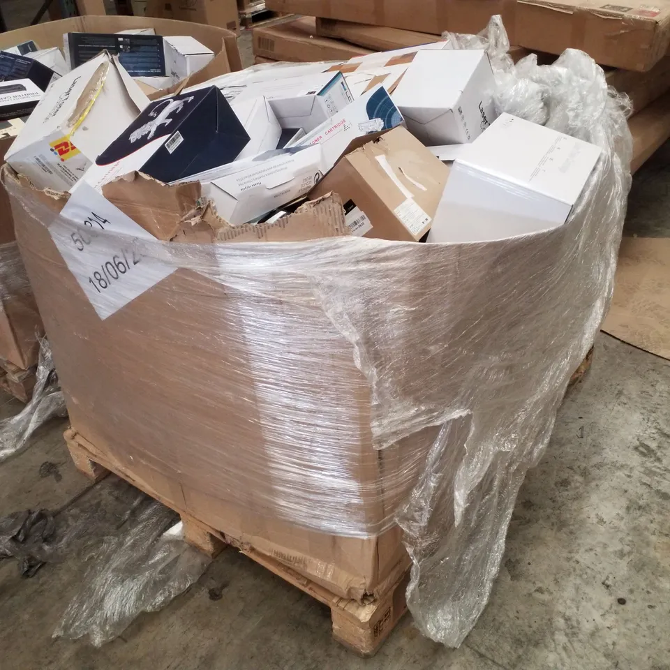 PALLET CONTAINING ASSORTED TONER CARTRIDGES 