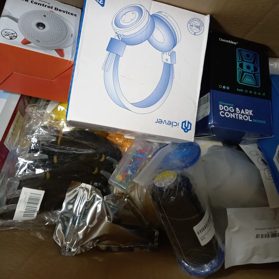 APPROXIMATELY 30 ASSORTED ITEMS TO INCLUDE KIDS BLUETOOTH HEADPHONES, DOG BARK CONTROL DEVICE, AQUARIUM INTERNAL POWER FILTER ETC. 
