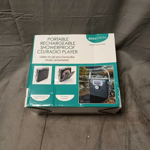 BERGSTRÖM PORTABLE CD/RADIO PLAYER – SHOWERPROOF, RECHARGEABLE