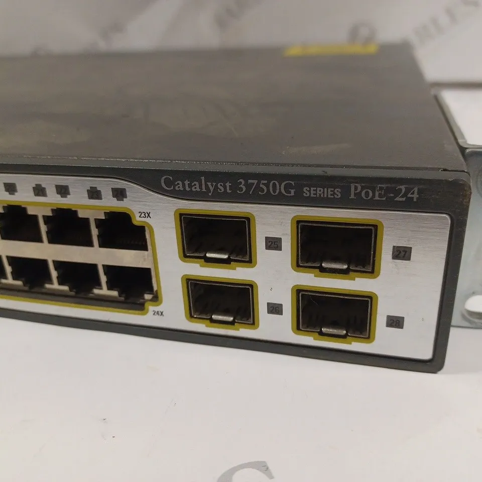 UNBOXED CISCO SYSTEMS CATALYST 3750G SERIES POE-24