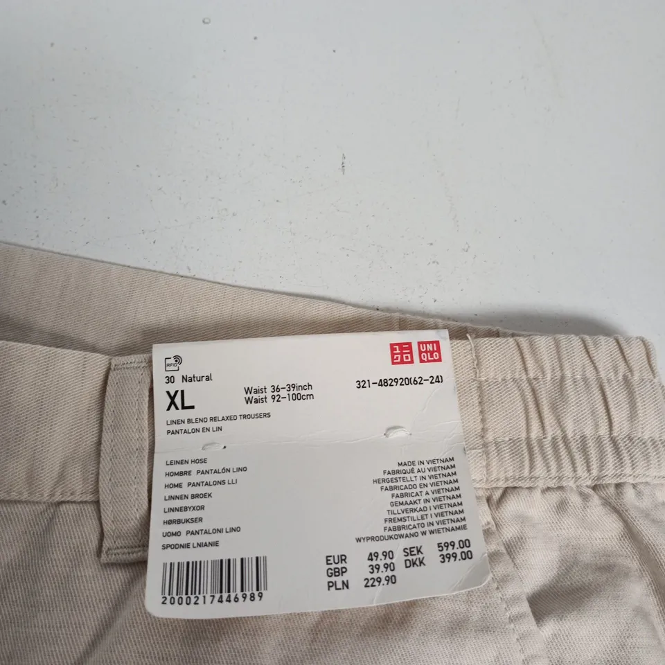 UNIQLO LINEN BLEND RELAXED TROUSERS – NATURAL, XL (UK 36–39IN WAIST)