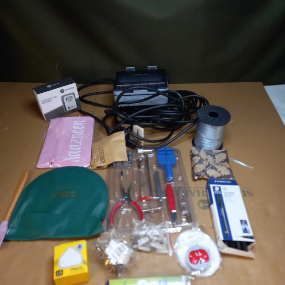 LOT OF ASSORTED ITEMS TO INCLUDE PENS, KEY SAFE AND WATCH FIXING KIT