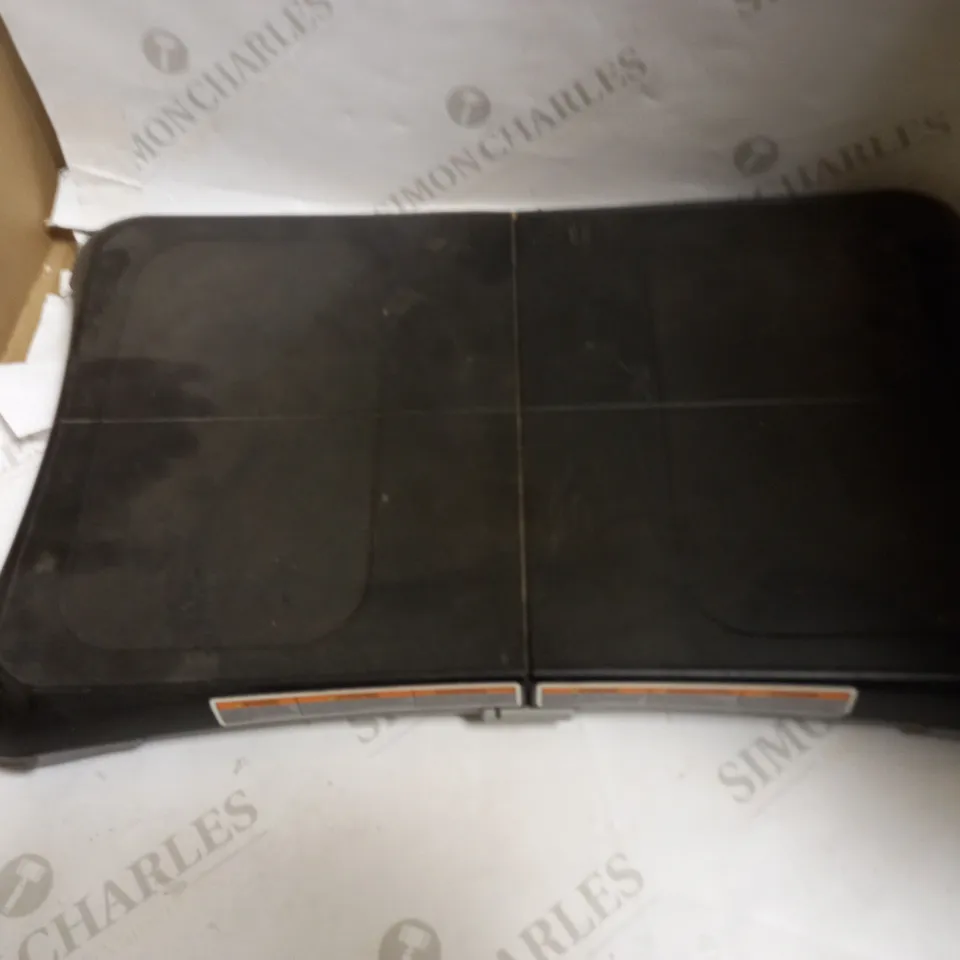 WII FIT BALANCE BOARD