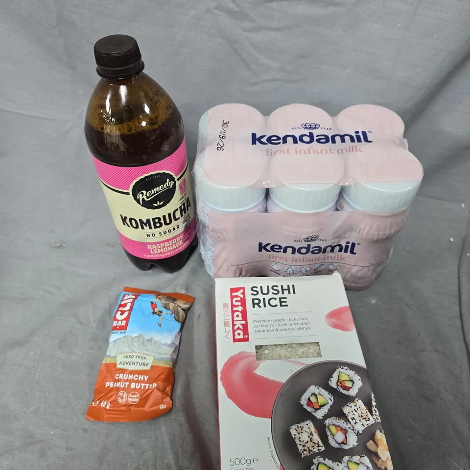 APPROXIMATELY 10 ASSORTED FOOD/DRINK PRODUCTS TO INCLUDE CLIF BAR, SUSHI RICE, KENDAMIL MILK ETC 