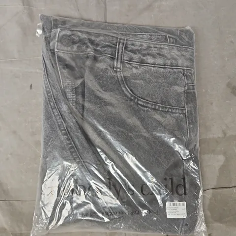 BAGGED NOBODY'S CHILD BARREL LEG JEANS IN BLACK SIZE 16S