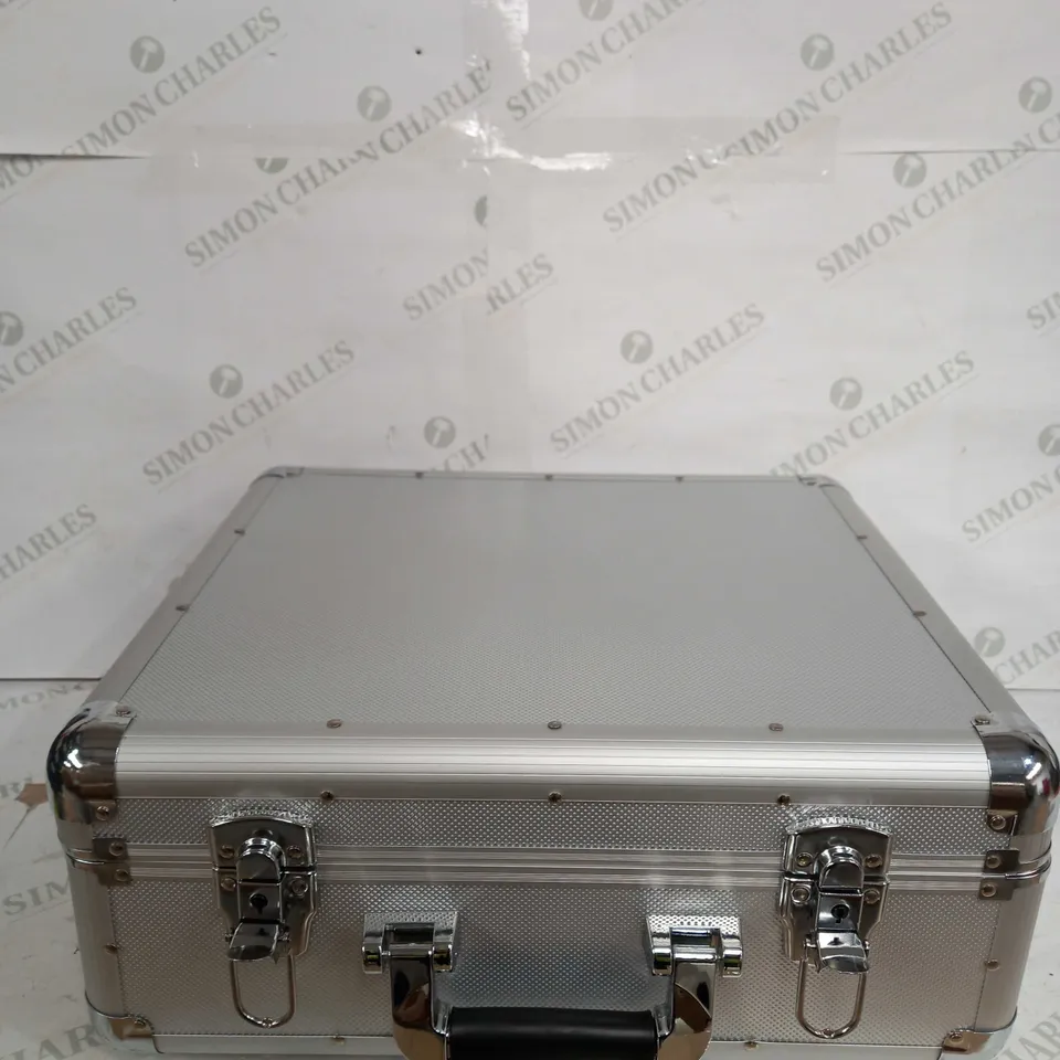 CITRONIC ALUMINIUM CD FLIGHT CASE 96CDS