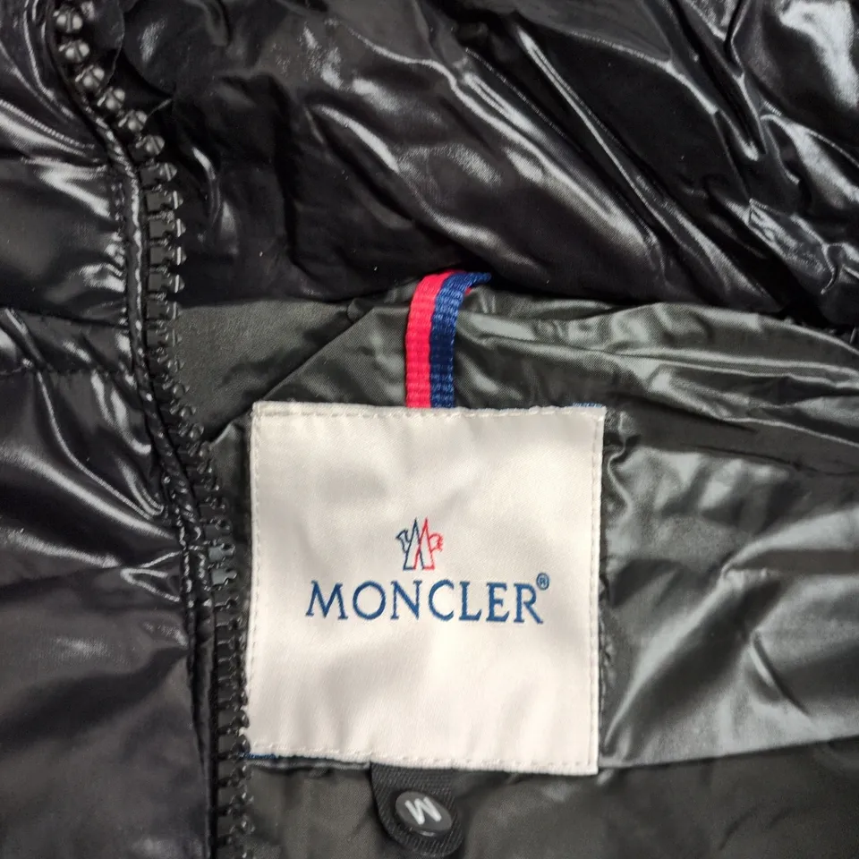 MONCLER BLACK QUILTED DOWN VEST – SIZE M