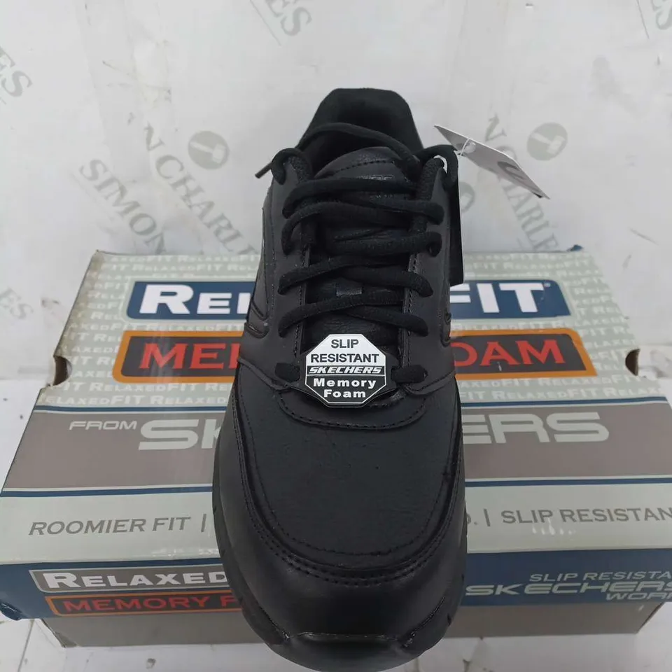 BOXED PAIR OF SKECHERS MENS NAMPA WORK TRAINERS BLACK SIZE 9