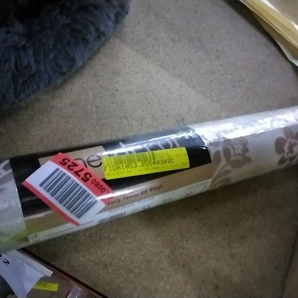 10M X 53CM SEMI-GLOSS WALLPAPER ROLL COLOUR: ROSE