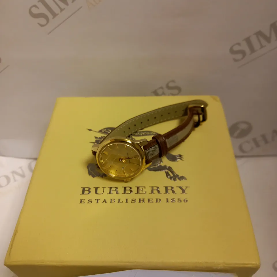 BOXED BURBERRY WATCH 