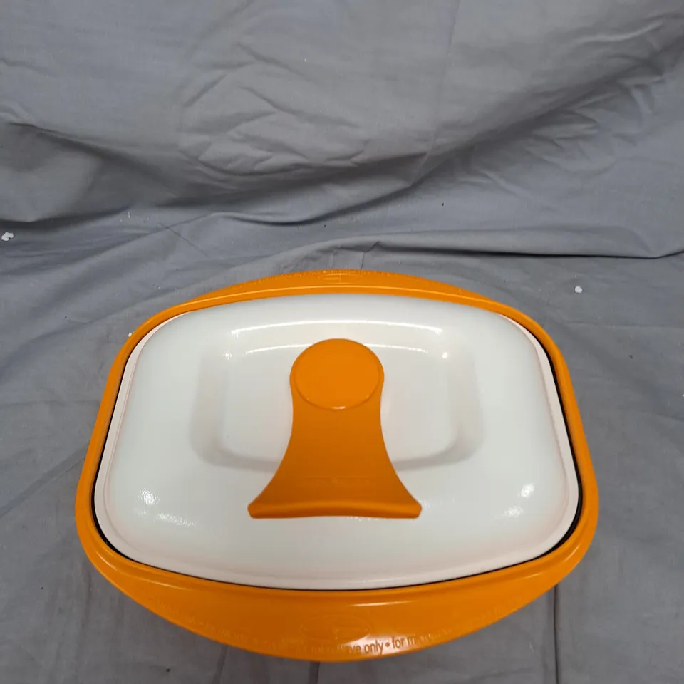 RANGE MATE MICROWAVE COOKWARE SET WITH LID & TRAY – INCLUDES USER GUIDE