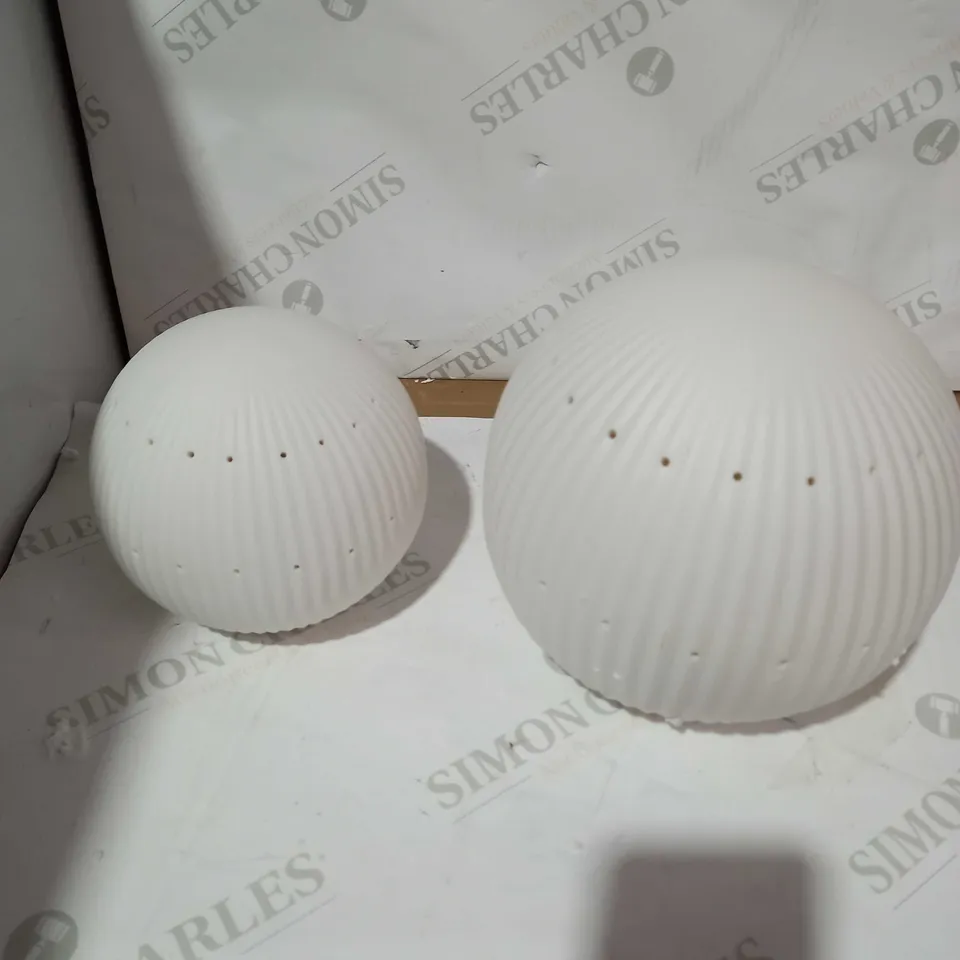 K BY KELLY HOPPEN SET OF CERAMIC LIGHT UP ORNAMENTS