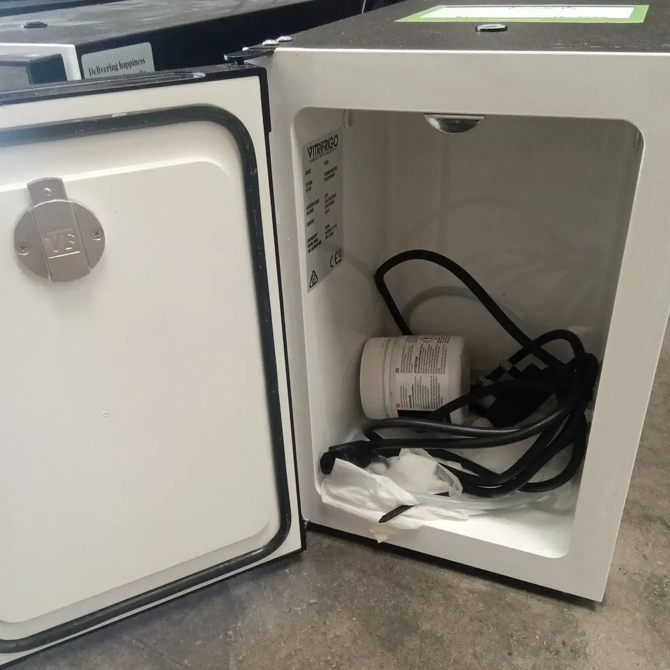 VITRIFRIGO FRIDGE UNIT
