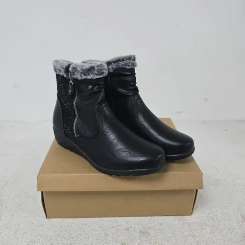 JO & JOE BASIL BLACK LEATHER ANKLE BOOTS, UK 6