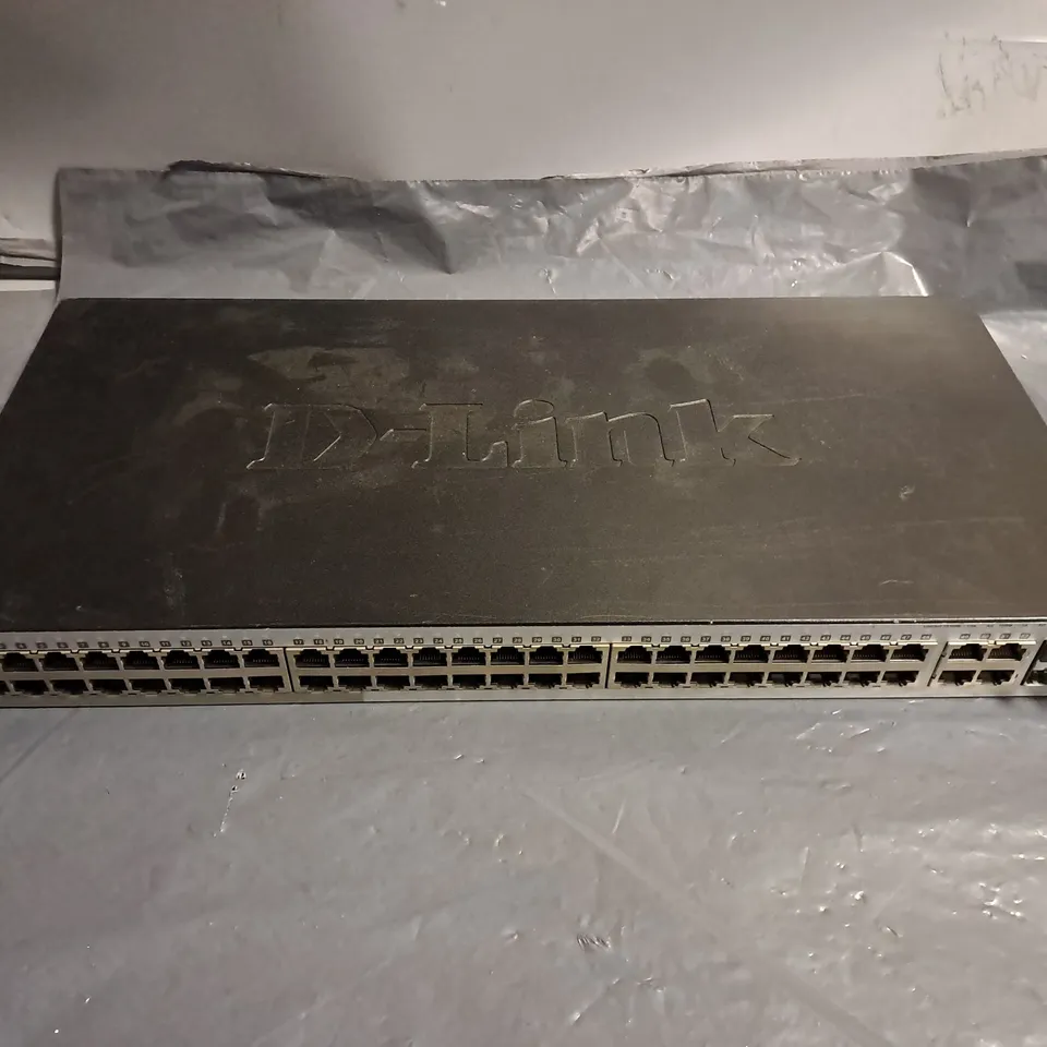 D-LINK DGS-11210-52