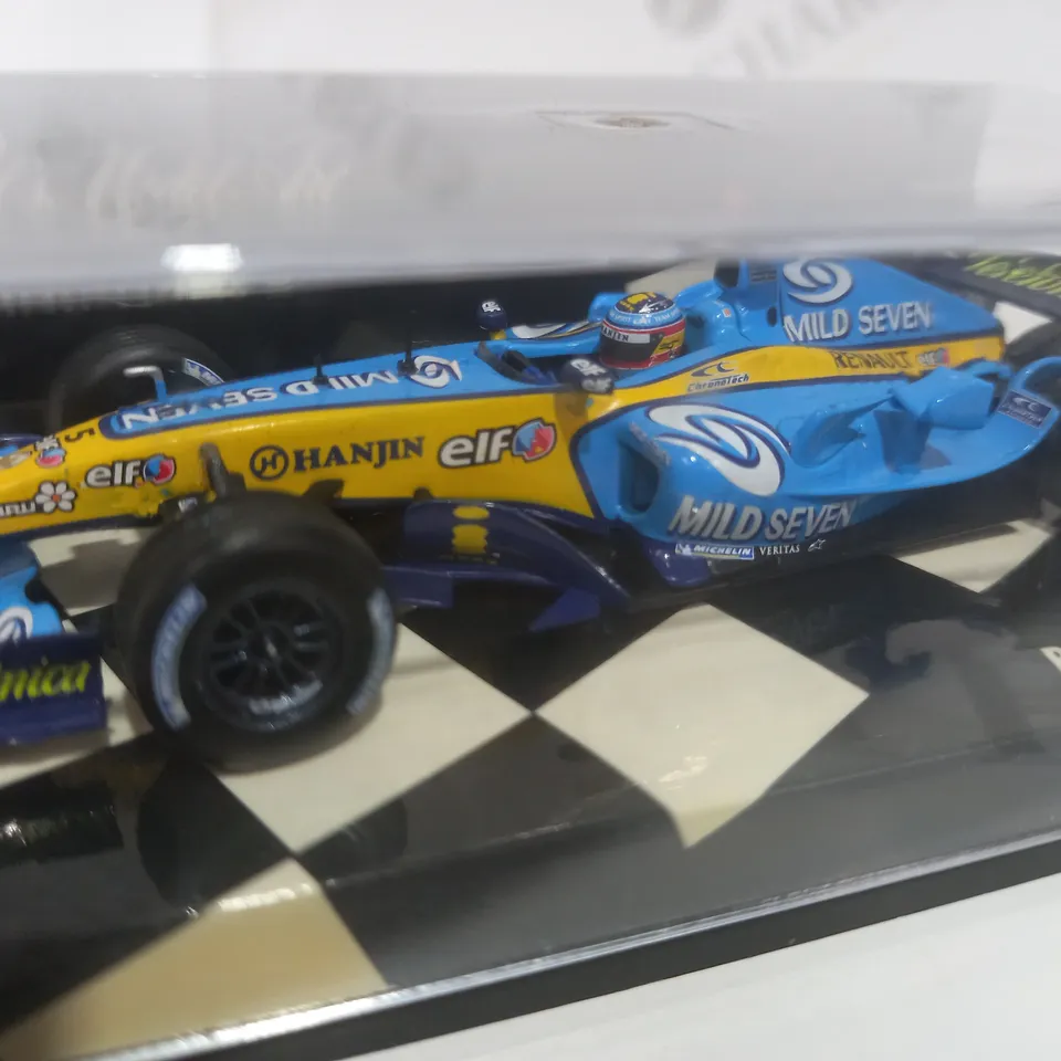 MINICHAMPS COLLECTABLE FORMULA 1 MOTORSPORT MODEL - RENAULT R25 FERNANDO ALONSO (2005)