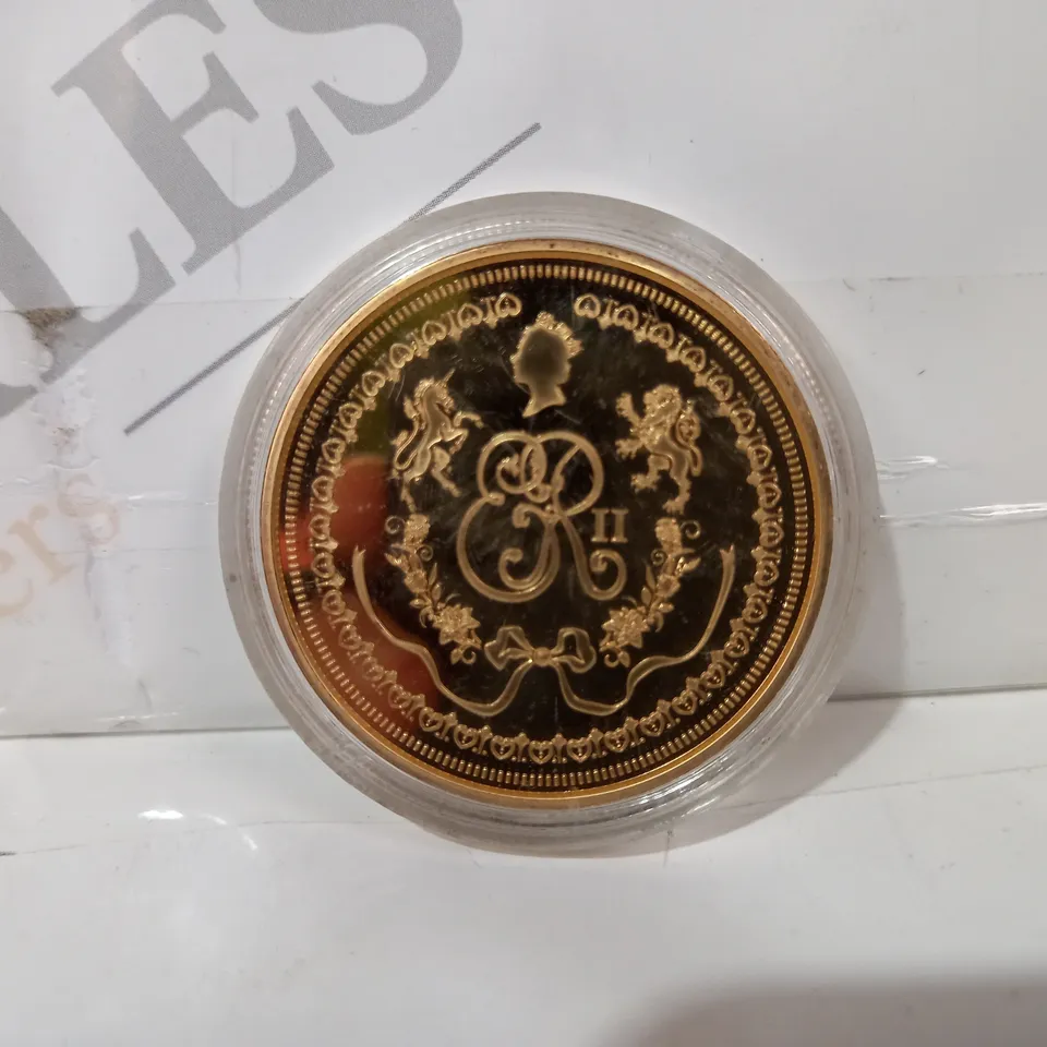 HM QUEEN ELIZABETH II LIFE LONG LOVE COMMEMORATIVE COIN