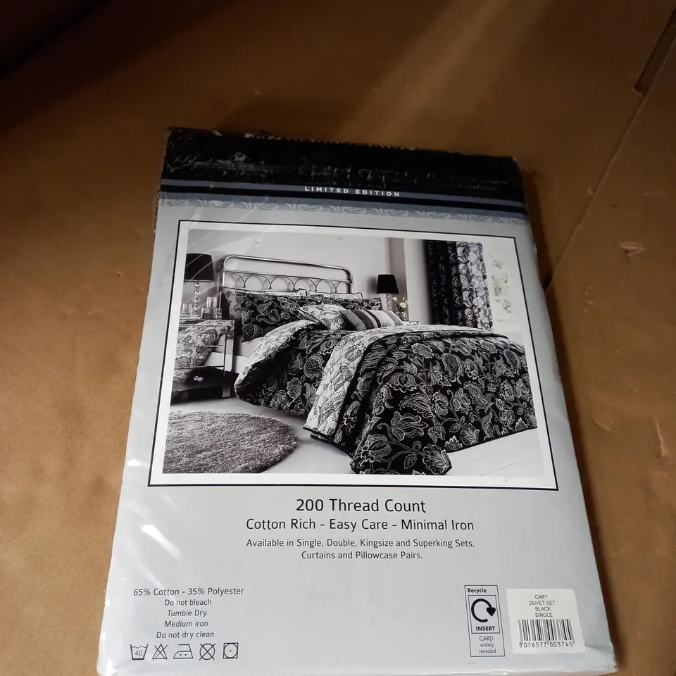 PRINTED DUVET SET FOR A SINGLE BED 
