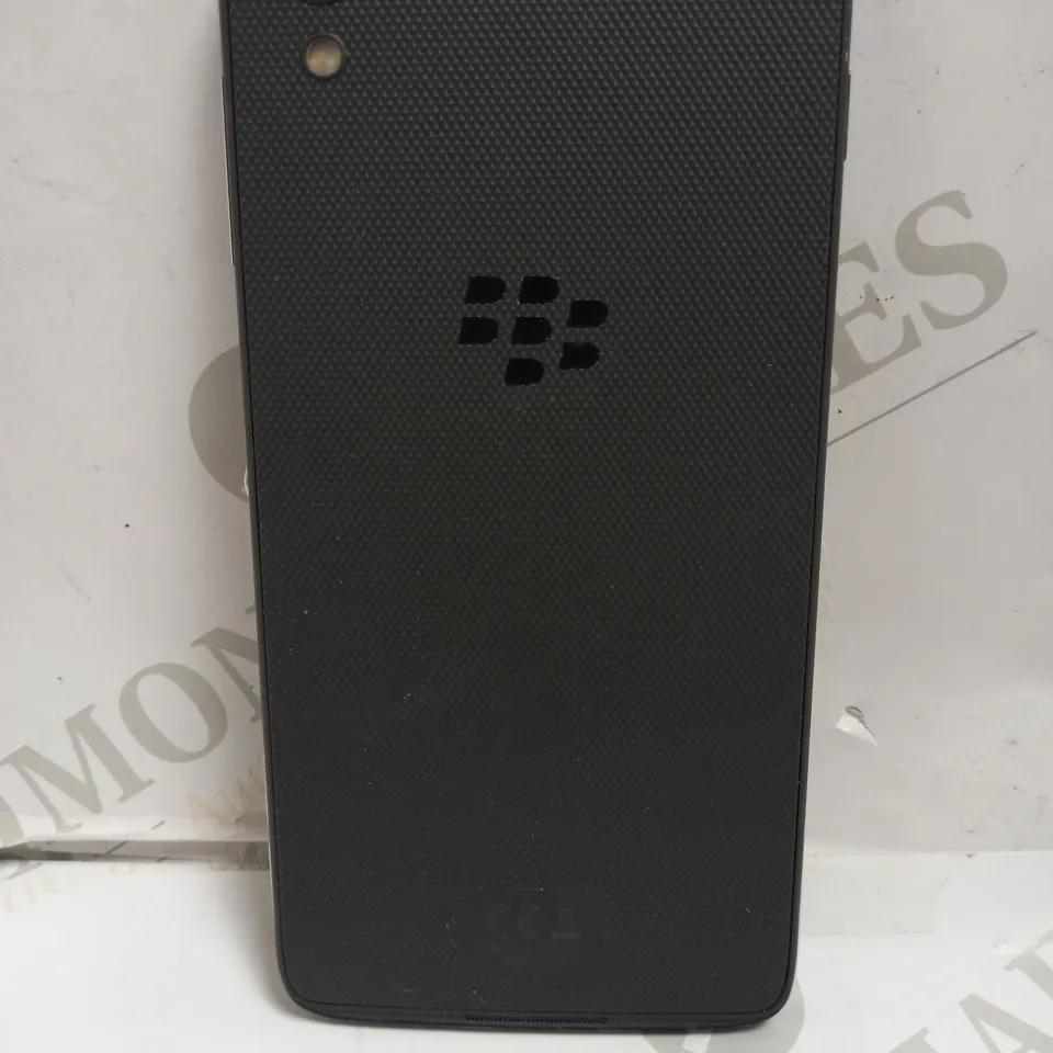 BLACKBERRY SMART PHONE - MODEL UNKNOWN
