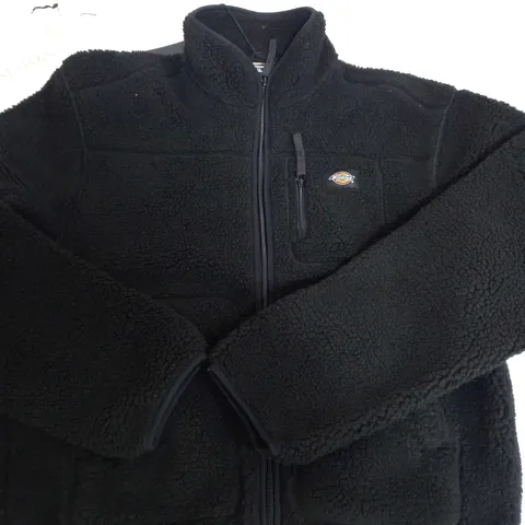 DICKIES MOUNT HOPE FLEECE IN BLACK - XS