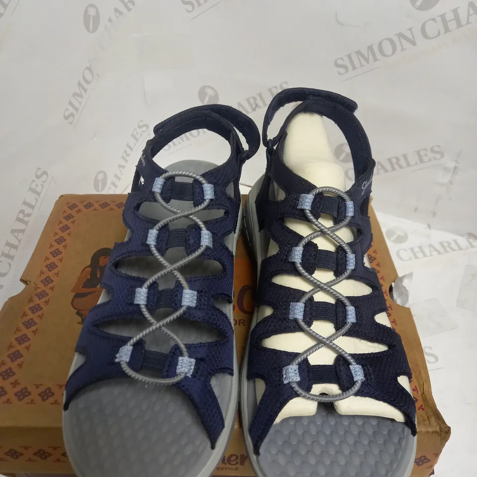 SKECHERS LOMELL EVERCHANGING FISHERMAN SANDAL NAVY UK 6