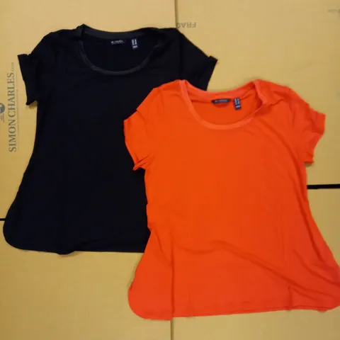 LOT OF 22 BRAND NEW HALSTON TEE 2 PACKS BLACK/RED SIZE M