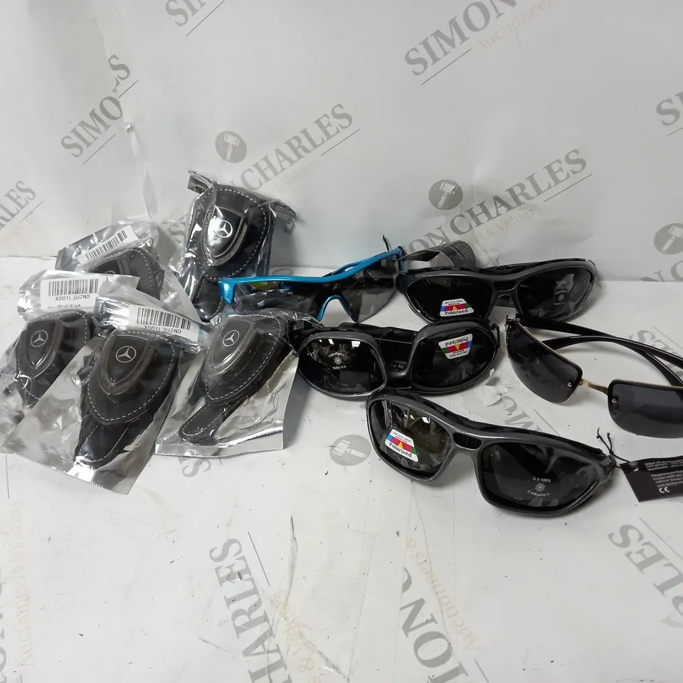 APPROXIMATELY 10 ASSORTED ITEMS TO INCLUDE POLARISED SUNGLASSES AND SUNGLASSES HOLDER CLIP FOR CAR SUN VISOR 